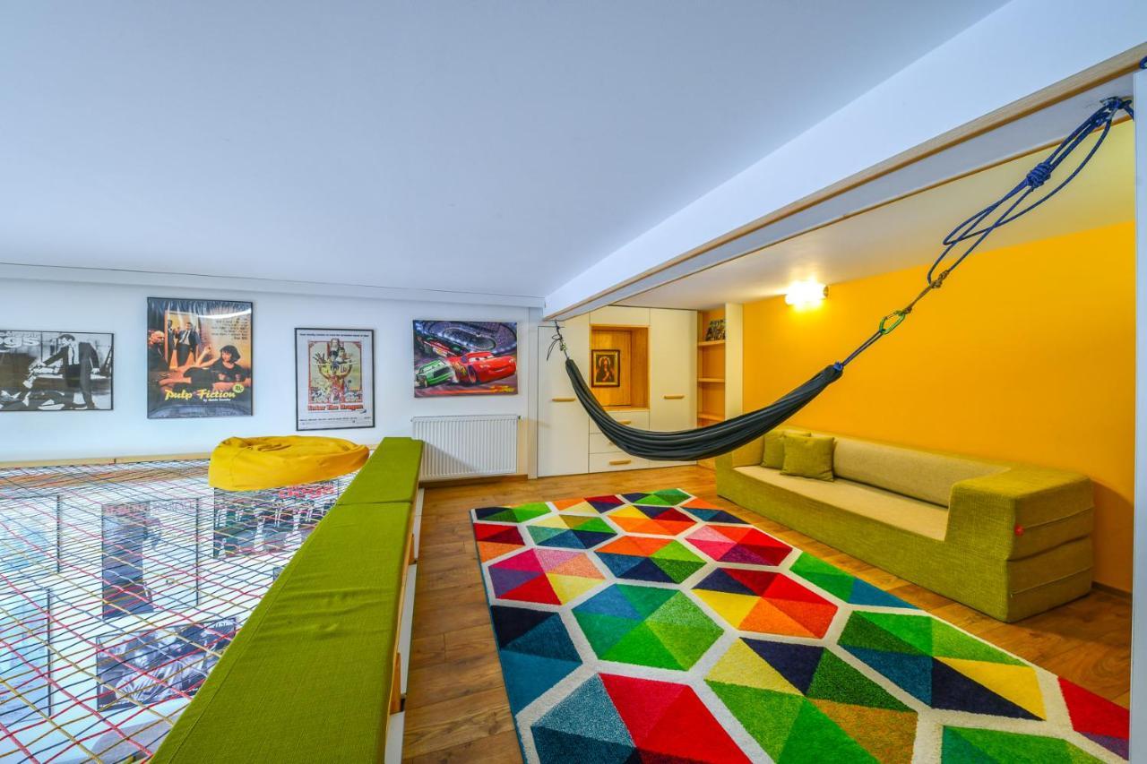 The Movie Apartment Cluj-Napoca Esterno foto